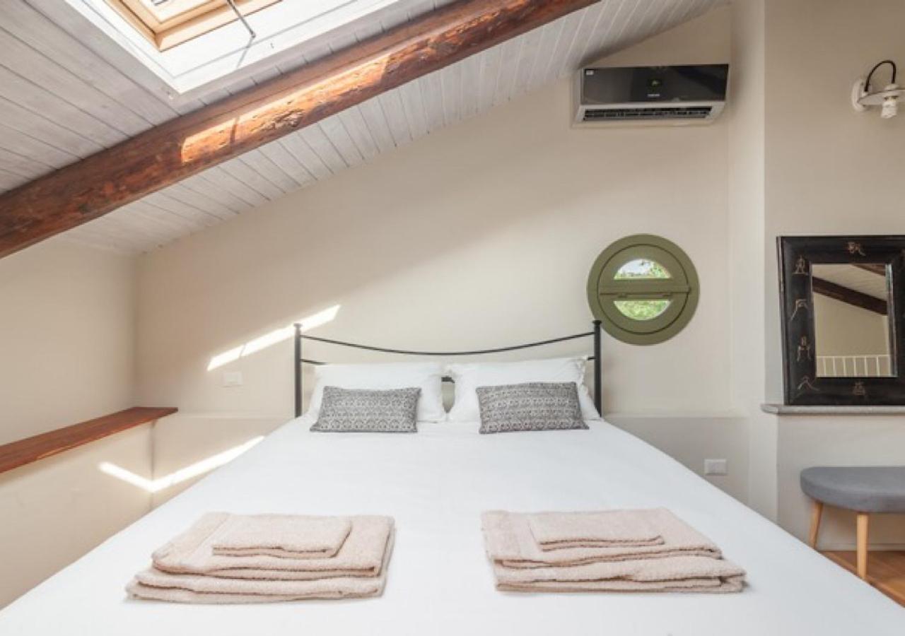 شقة Charming Loft Golf Club Barolo نوفيلو المظهر الخارجي الصورة